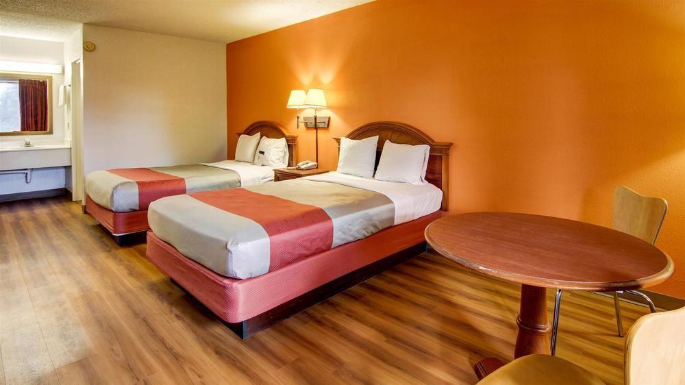 Red Roof Inn Forsyth Luaran gambar