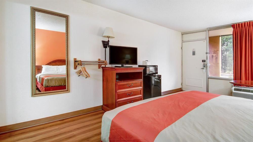 Red Roof Inn Forsyth Luaran gambar