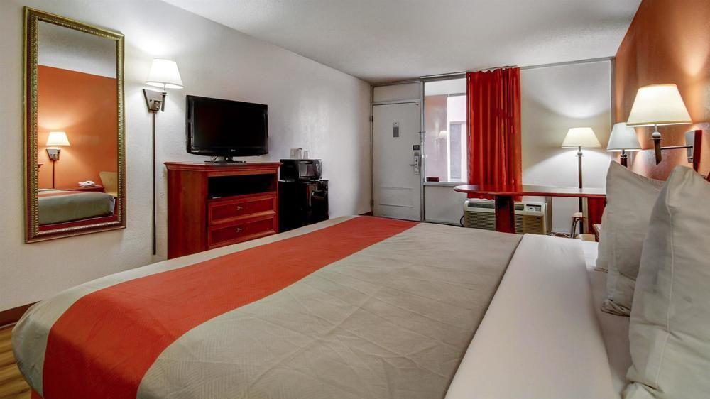 Red Roof Inn Forsyth Luaran gambar